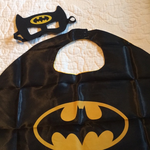 Superhero capes w masks - Picture 3 of 5